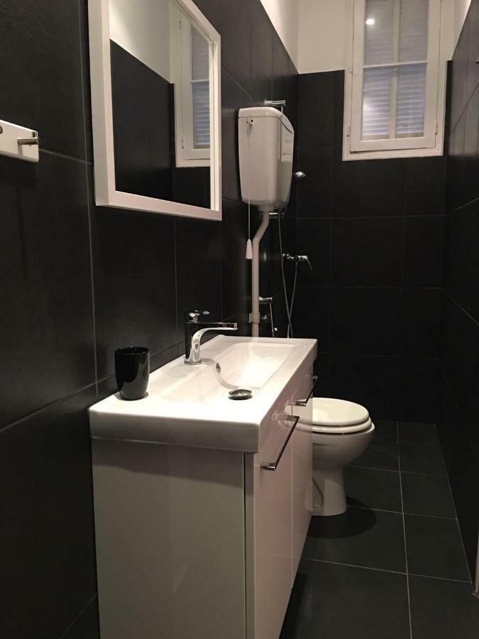 Monaco Studio #3 With Private Patio Beausoleil Luaran gambar